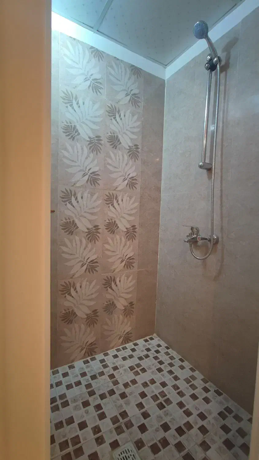 ۶۳ متر / استادمعین هاشمی فول امکانات