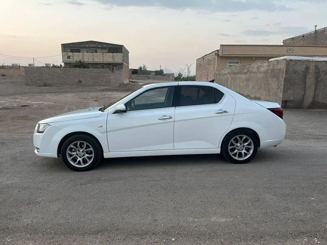 فروش دنا پلاس اتومات مدل 1402 آپشنال|خودرو سواری و وانت|بردسیر, |دیوار