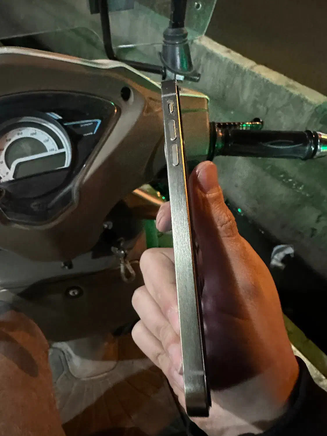 11نرمال|موبایل|تهران, بریانک|دیوار