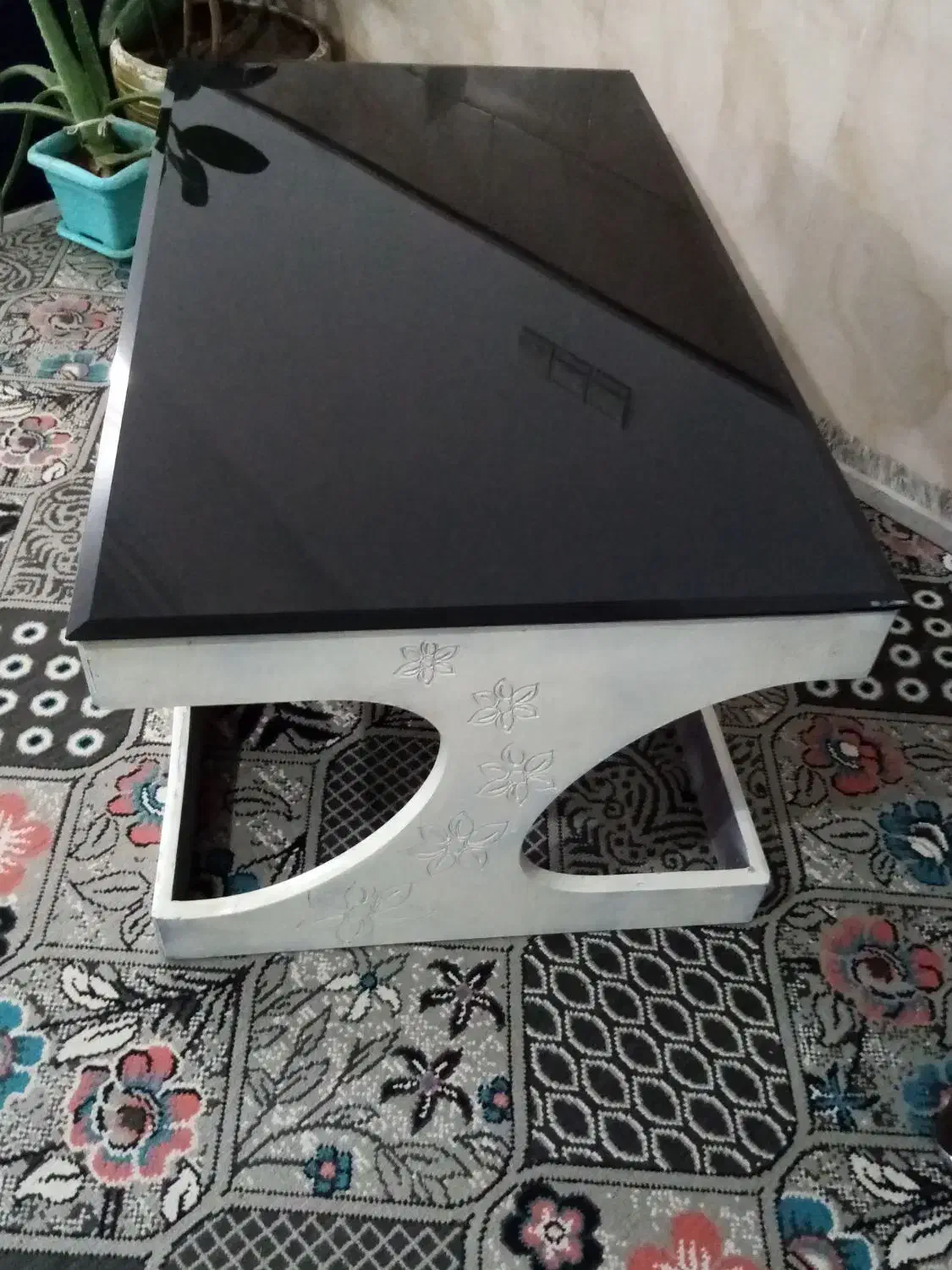 میز|مبلمان خانگی و میز عسلی|نیشابور, شهید بهشتی|دیوار