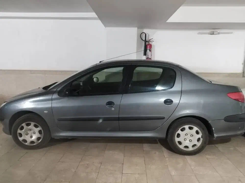 206 sd v20 مدل 88 بی رنگ|خودرو سواری و وانت|قم, باجک یک|دیوار