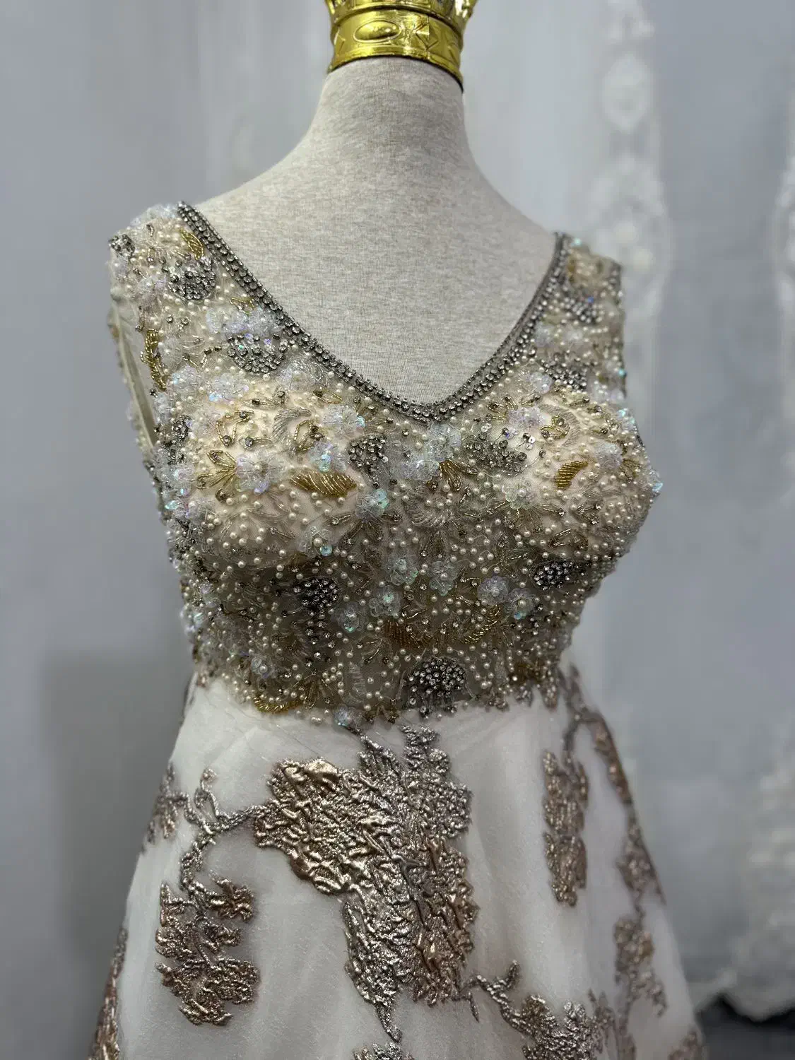 لباس مجلسی|لباس|اردبیل, |دیوار