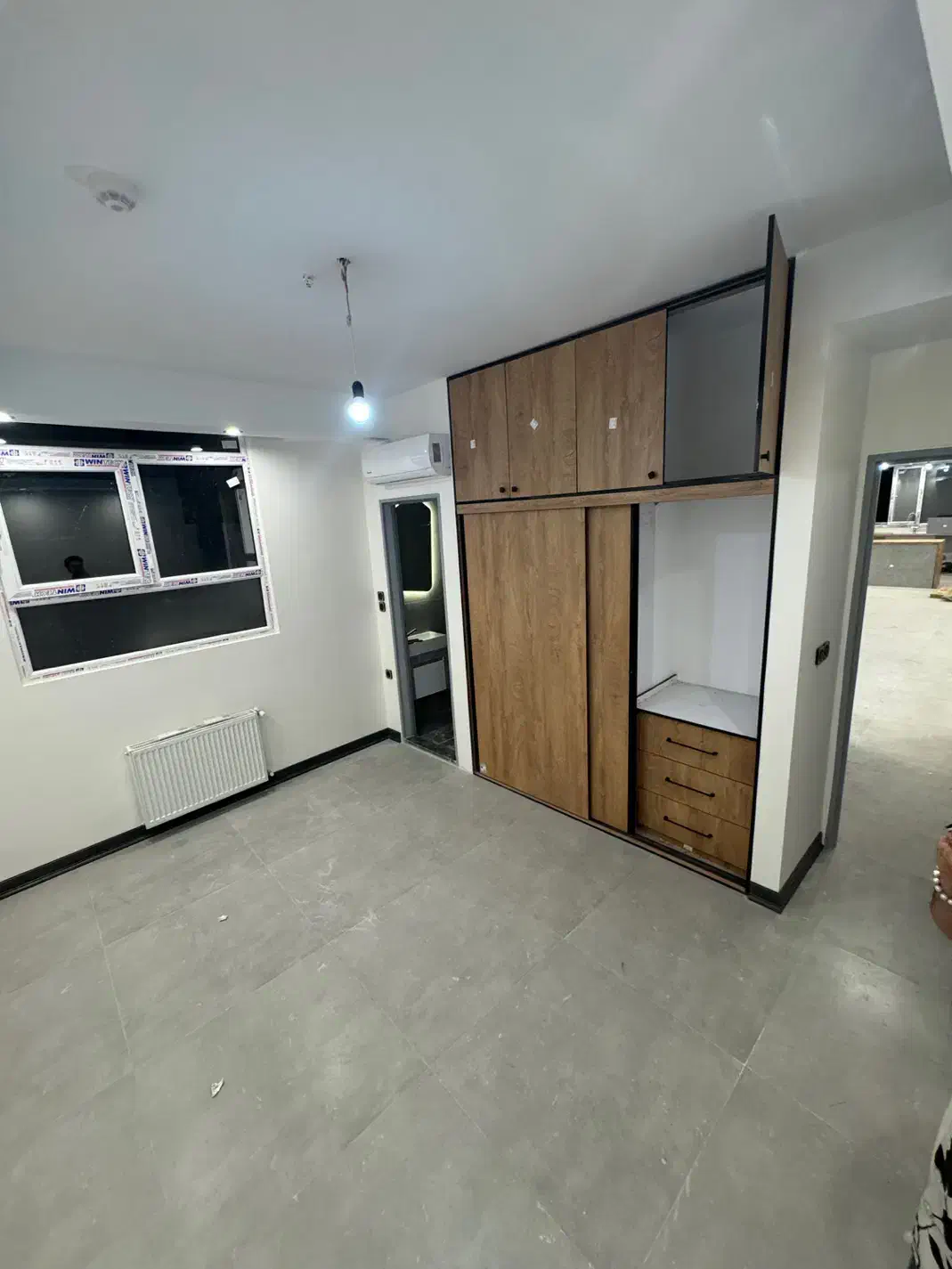 خ ولیعصر، امیربهادر،فروزش،۱۳۵ مترفول کلید نخورده