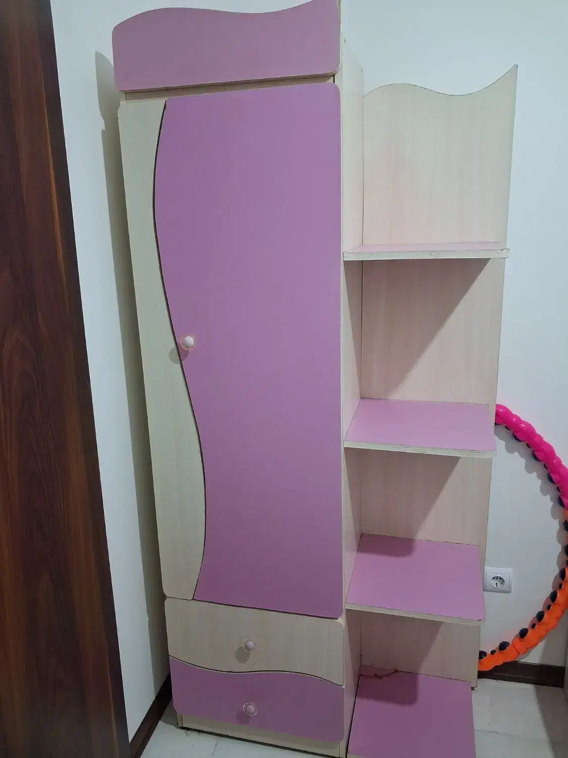 کمد بچه عروسک و کالسکه همه باهم پانصد و پنجاه|اسباب و اثاث بچه|پرند, فاز ۶|دیوار