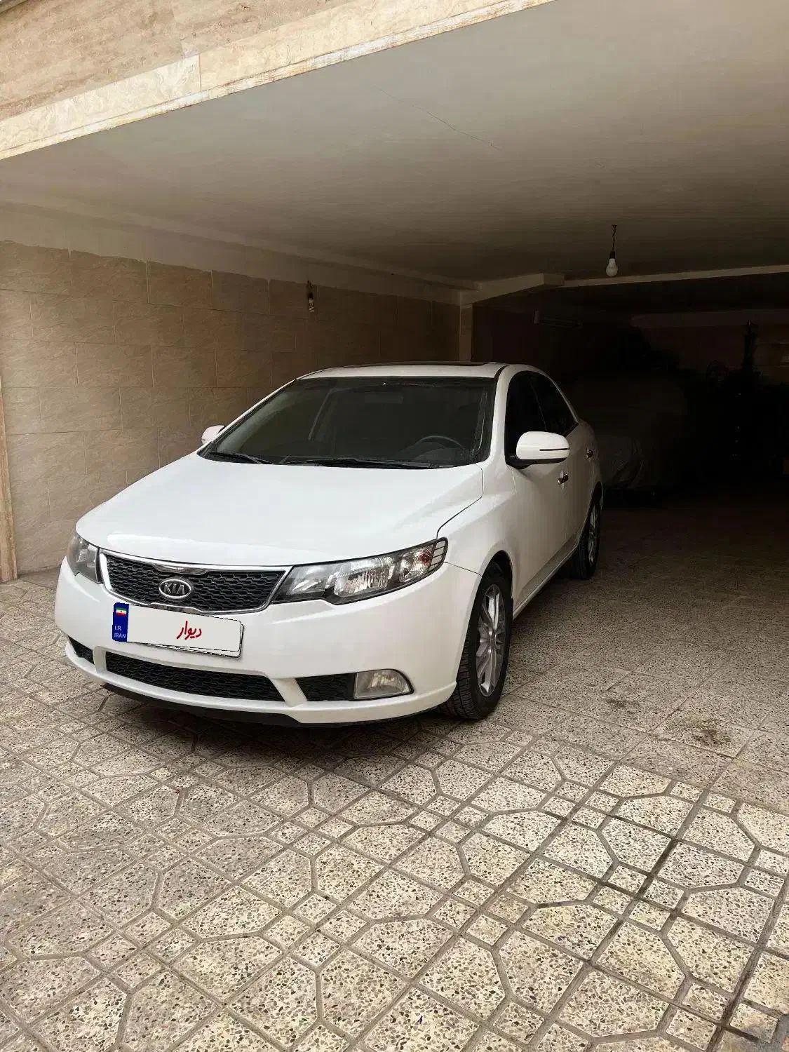 کیا سراتو آپشنال مدل۹۸ درحد|خودرو سواری و وانت|تهران, تهرانسر شرقی|دیوار