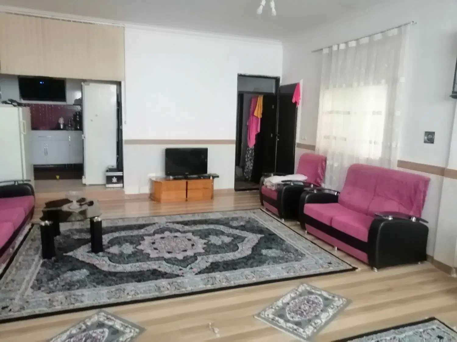 فروش یک واحد مسکونی کاملا مستقل|فروش آپارتمان|مشگین شهر, |دیوار