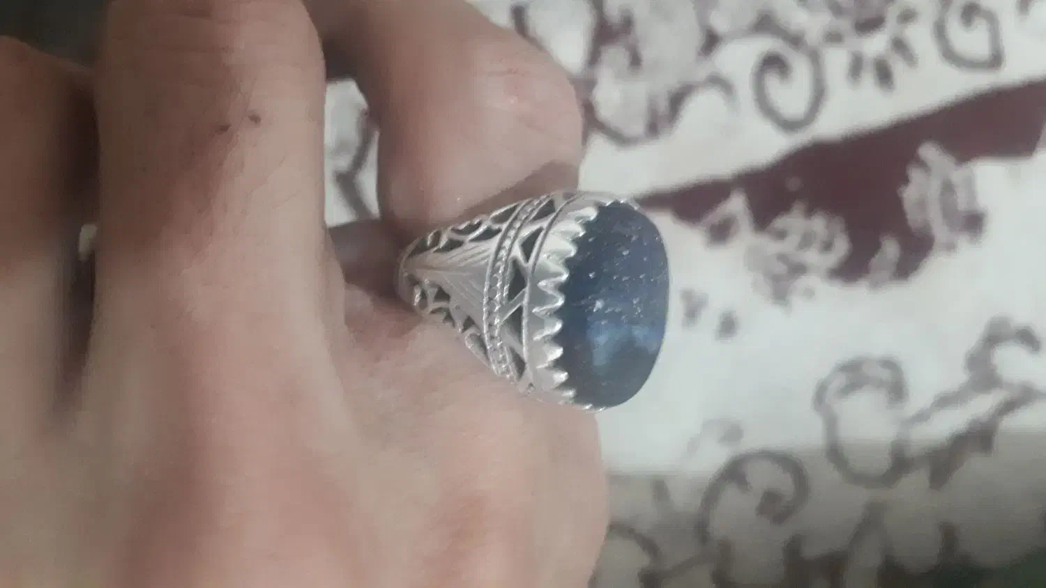 یک عدد انگشتر نقره قدیمی بفروش میرسد|جواهرات|اسفراین, |دیوار