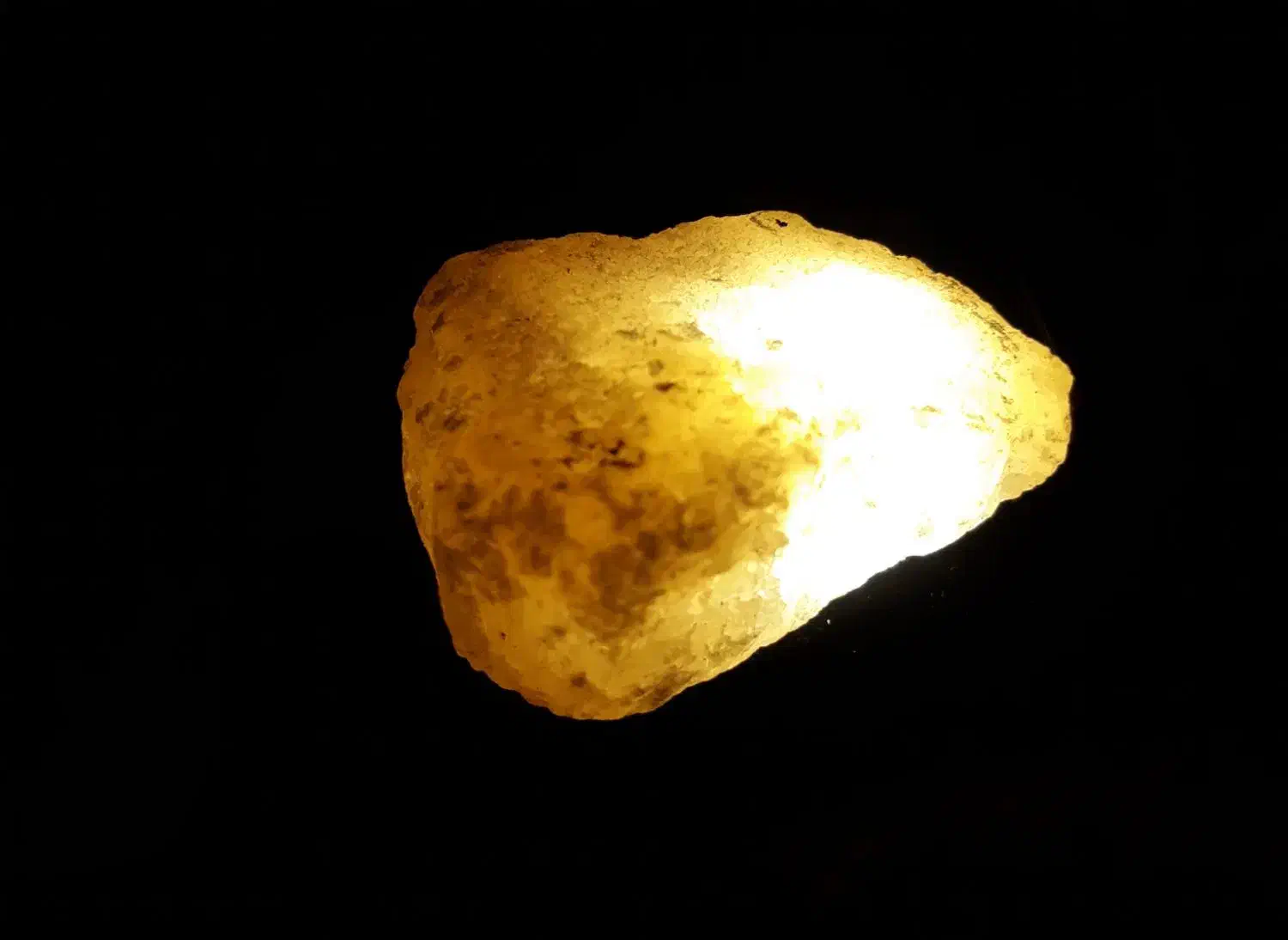 سنگ قیمتی|کلکسیون اشیاء عتیقه|بناب, |دیوار