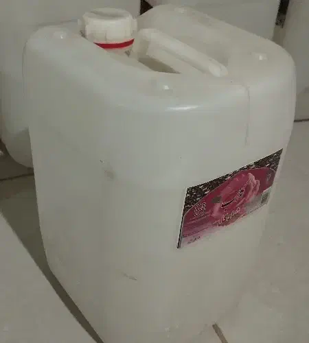 بیست لیتری|ظروف نگهدارنده، پلاستیکی، یک‌بارمصرف|فردوس (خراسان), |دیوار