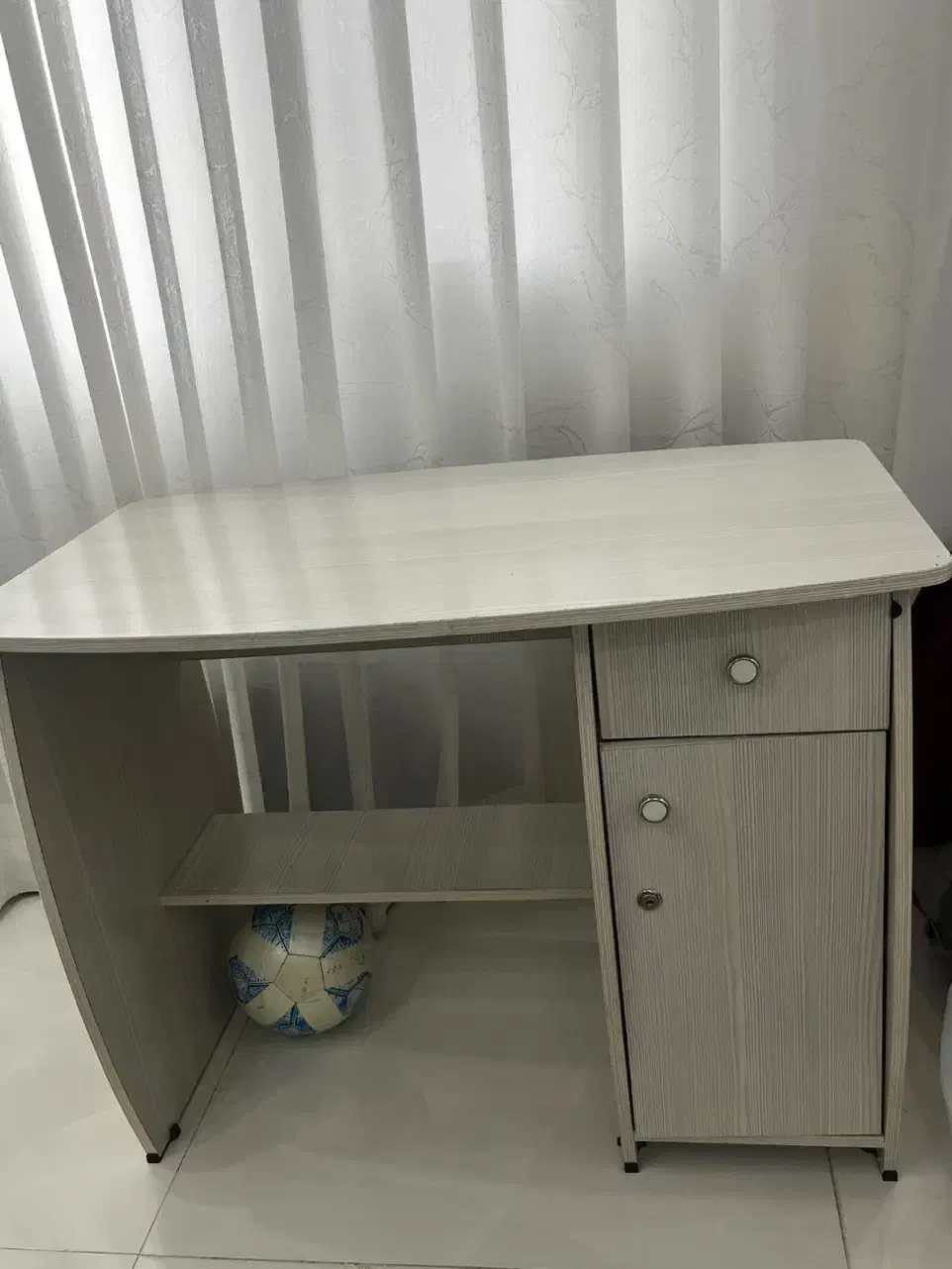 پاتختی|تخت و سرویس خواب|مشهد, صیاد شیرازی|دیوار