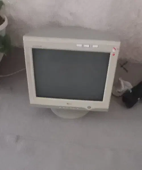 مانیتور ال جی|قطعات و لوازم جانبی رایانه|مشهد, نوده|دیوار