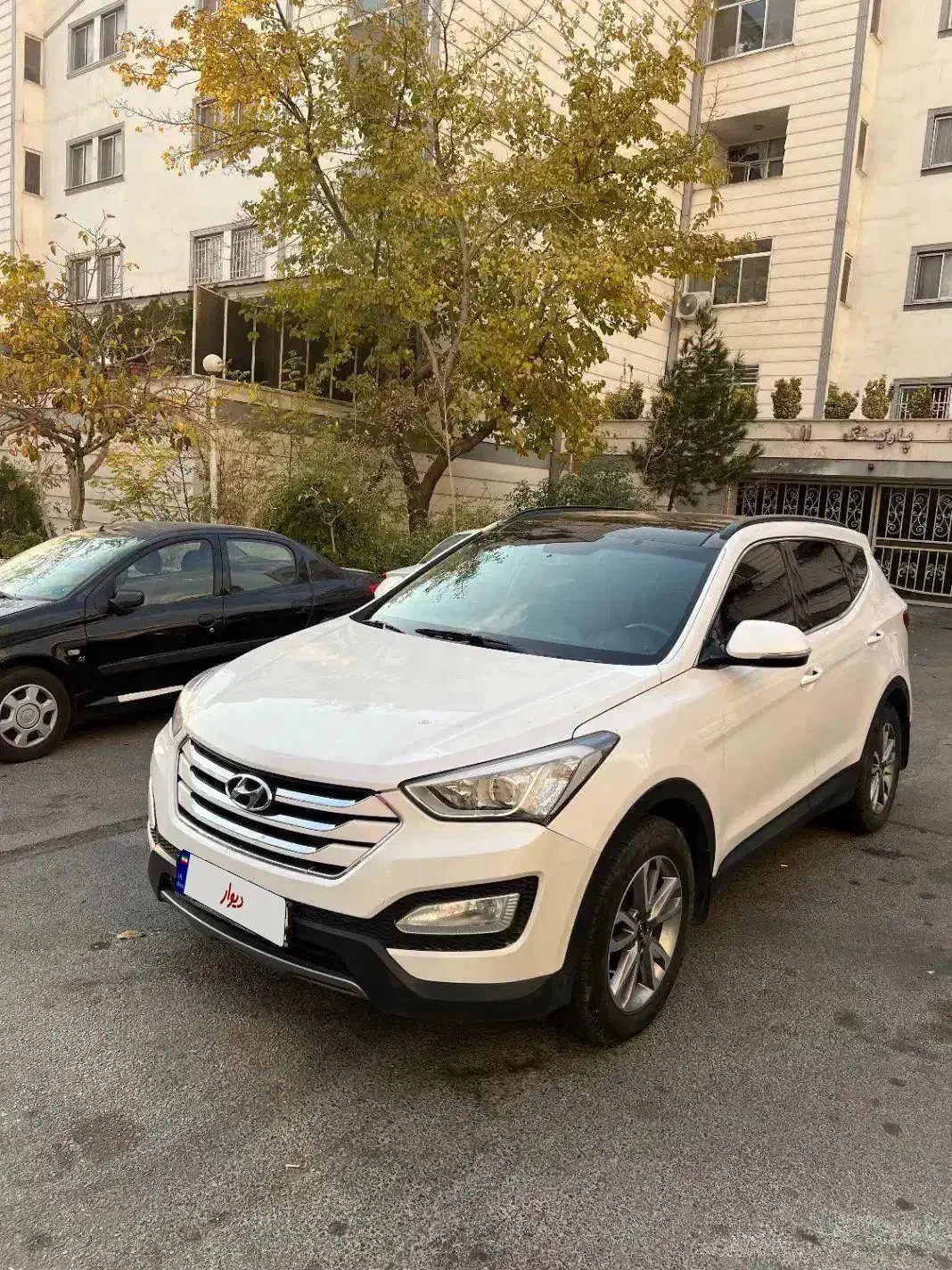 هیوندا سانتافه ۲۰۱۵ دو دف فول سقف پاناروما بی رنگ|خودرو سواری و وانت|تهران, استخر|دیوار