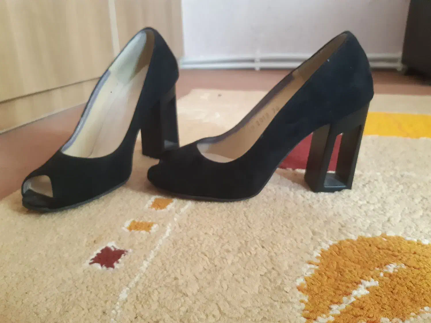 کفش مجلسی در حد نو|کیف، کفش، کمربند|اردبیل, |دیوار