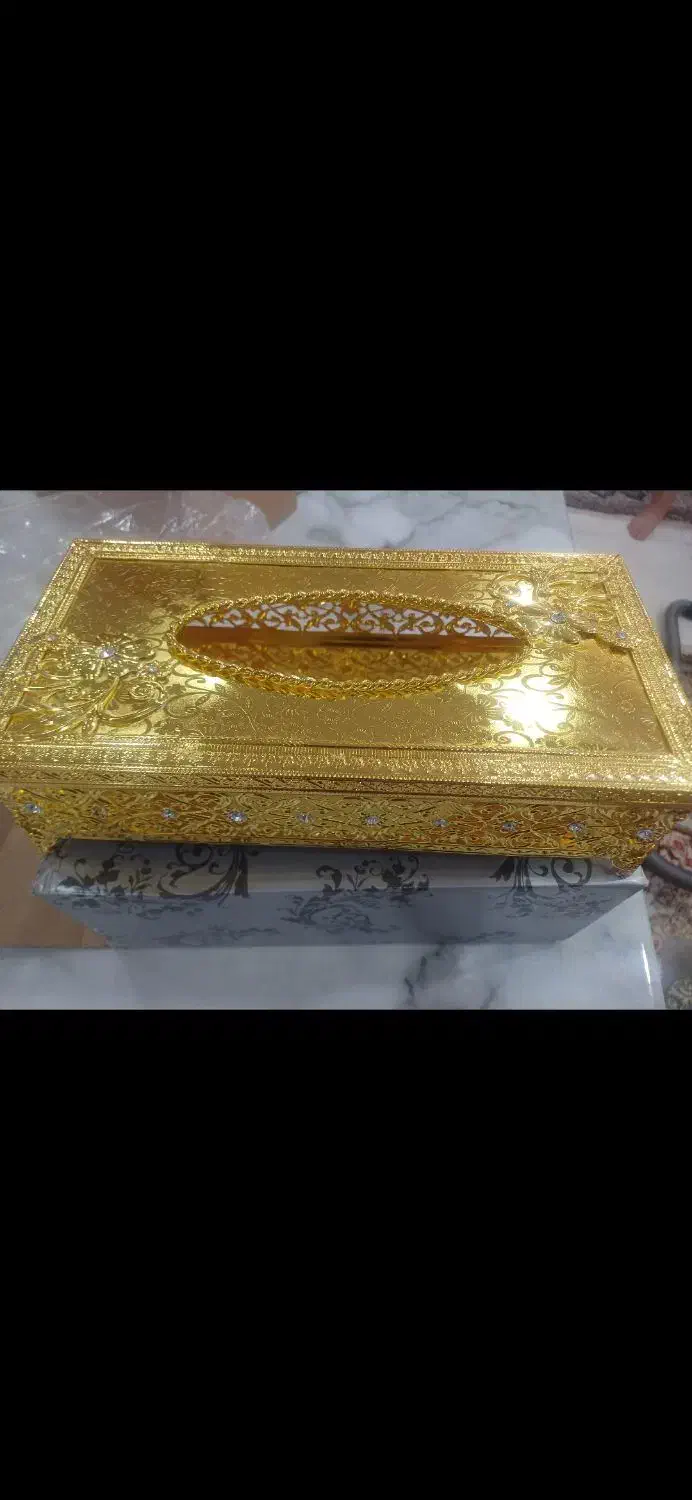 ست جادستمال کاغذی و سطل آشغال طلایی با رنگ ثابت|صنایع دستی و سایر لوازم تزئینی|تهران, امام زاده حسن|دیوار
