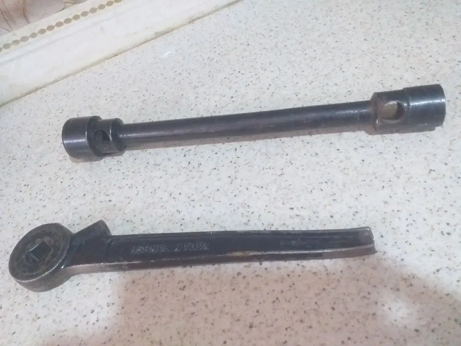 اچارچرخ وجغجغه|ابزارآلات|بندرعباس, |دیوار