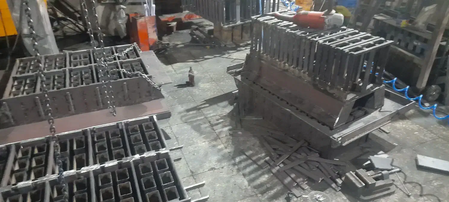 ساخت قالب و دستگاه بلوک و خردکن پوکه|ماشین‌آلات صنعتی|تبریز, |دیوار