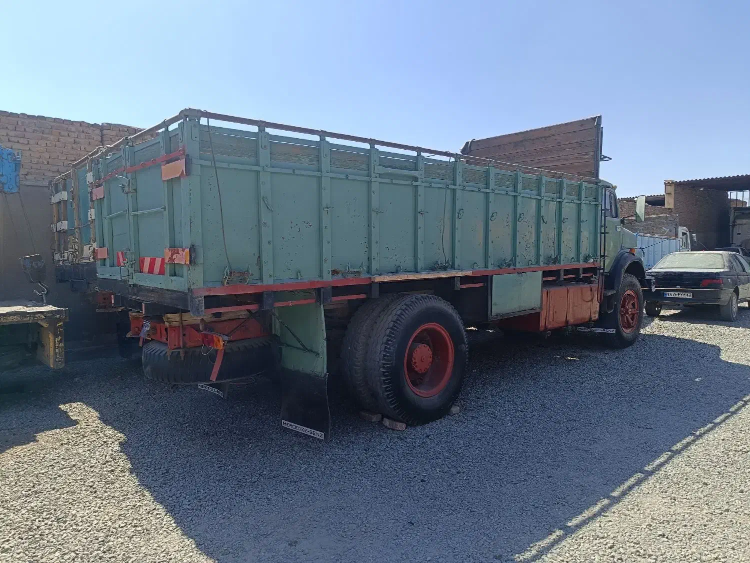 بنز تک باری|خودرو سنگین|زاهدان, |دیوار