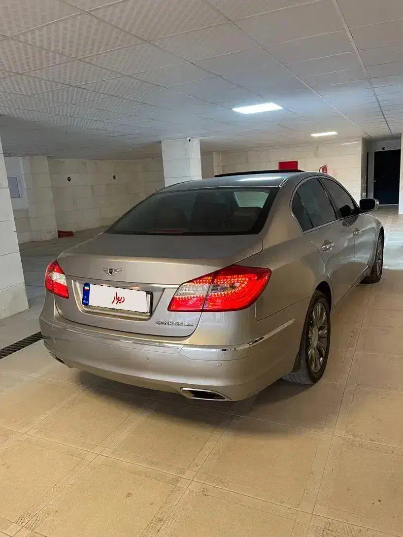 جنسیس سدان ۲۰۰۹ در حد صفر|خودرو سواری و وانت|چالوس, |دیوار