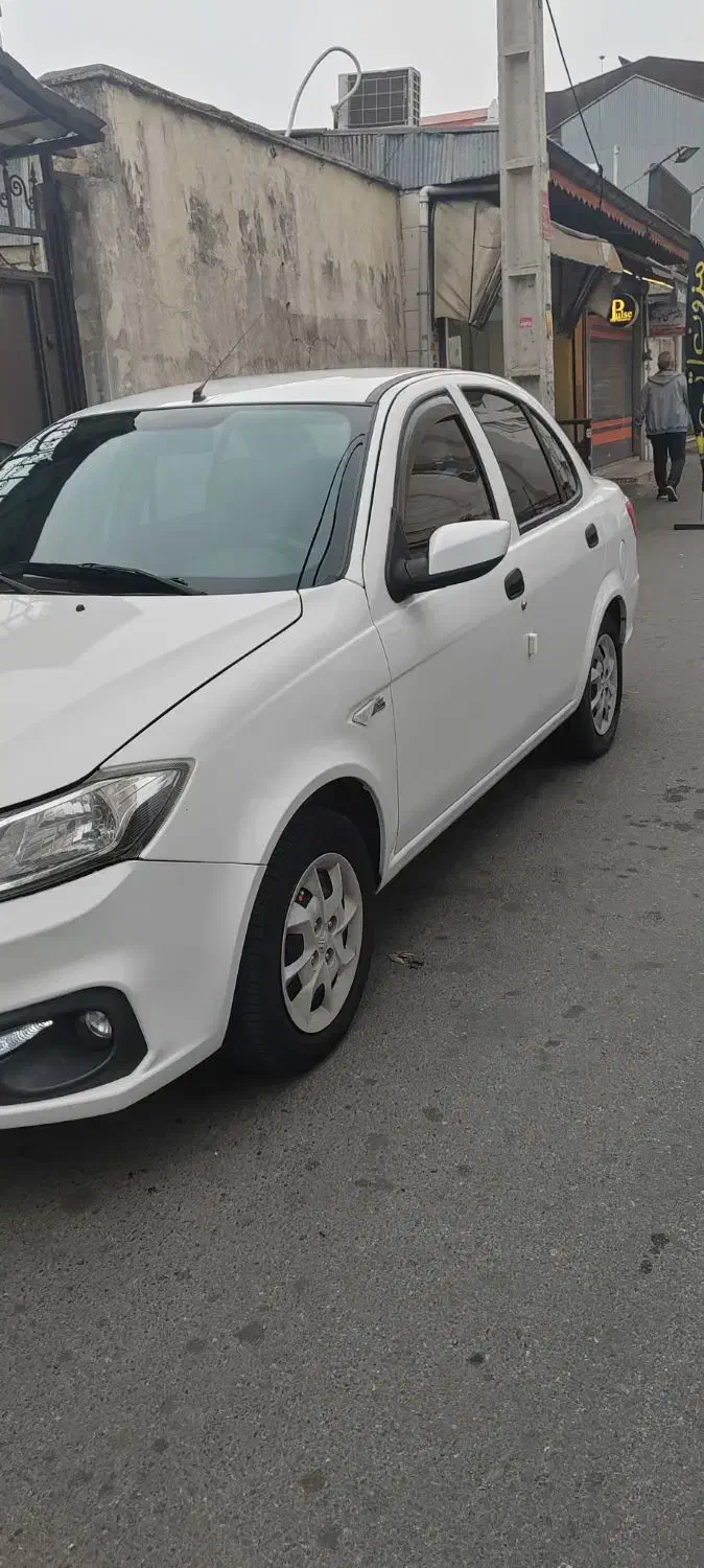 ساینا s مدل 1401|خودرو سواری و وانت|رشت, کوی امام رضا|دیوار