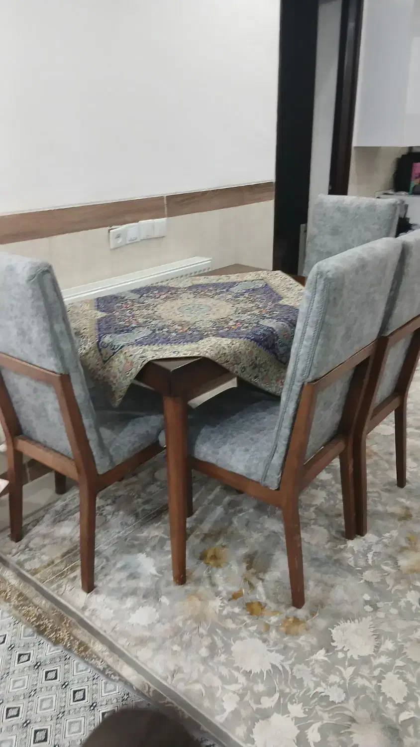 مبل ۸ نفر شرکتی با میز نهار خوری|مبلمان خانگی و میز عسلی|جوانرود, |دیوار