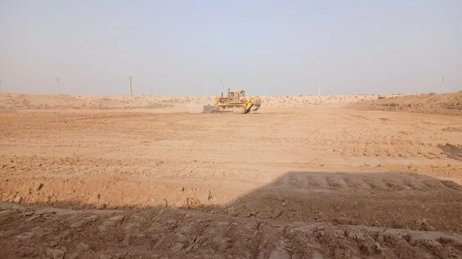 بولدوزر.بلدوزر|خدمات پیشه و مهارت|شوش, |دیوار