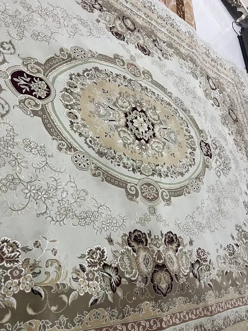 فرش ماشینی|فرش|ملکان, |دیوار