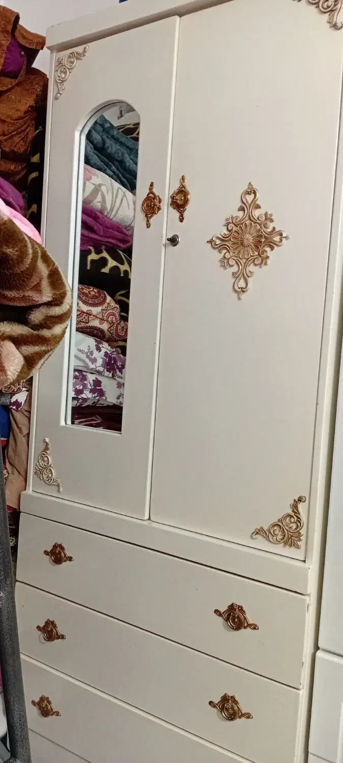 کمددراورتخت|تخت و سرویس خواب|شیروان (لرستان), |دیوار