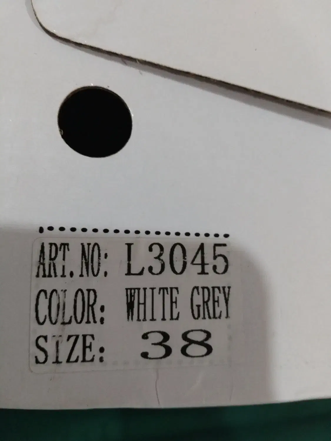 کفش کتونی|کیف، کفش، کمربند|گرگان, |دیوار