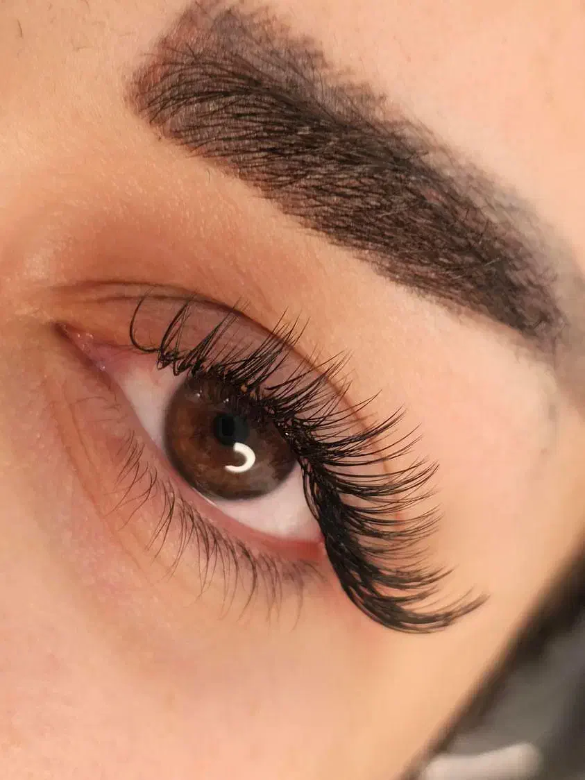 استخدام مژه کارحرفه ای|استخدام درمانی، زیبایی، بهداشتی|سهند, |دیوار