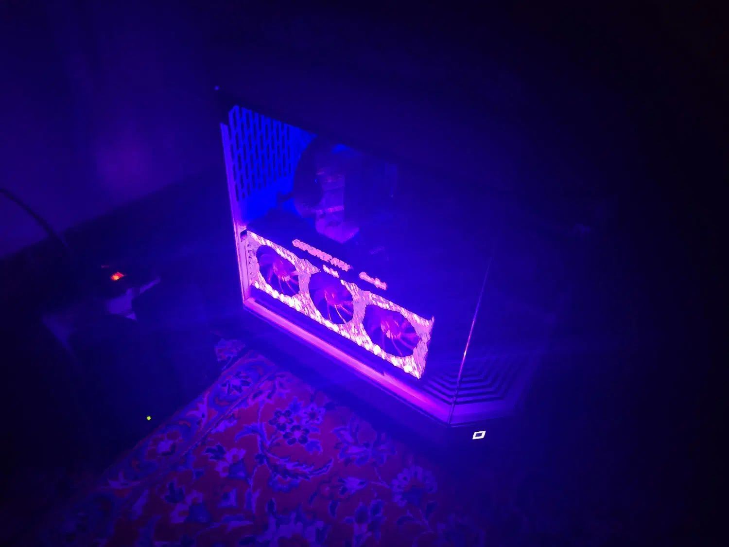 گرافیک گیمینگ ۳۰۸۰ti 12 گیگ|قطعات و لوازم جانبی رایانه|تهران, شهرک آپادانا|دیوار