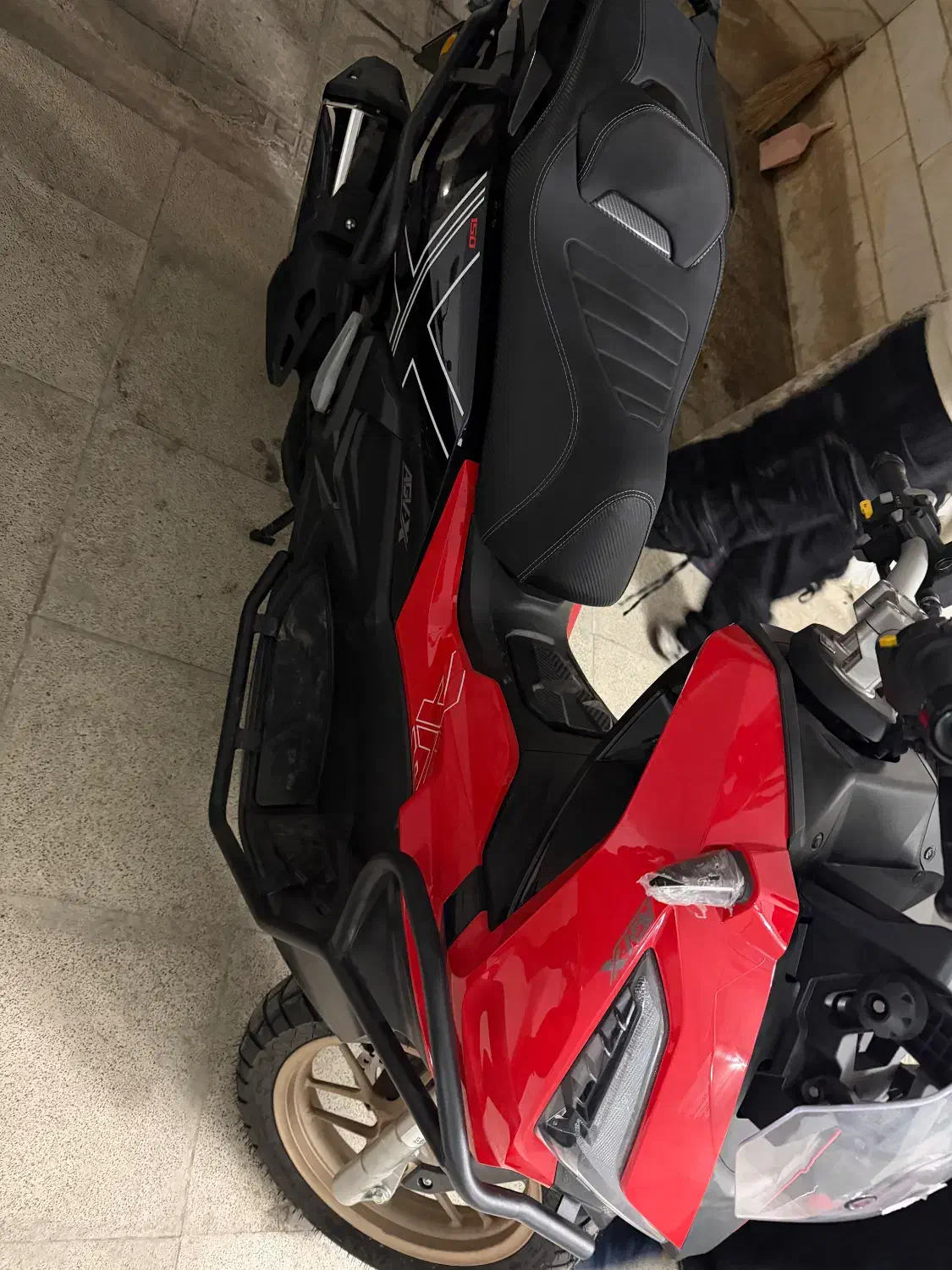 کویر Agv150 صفر|موتورسیکلت|تهران, مینای شمالی (مخبر)|دیوار