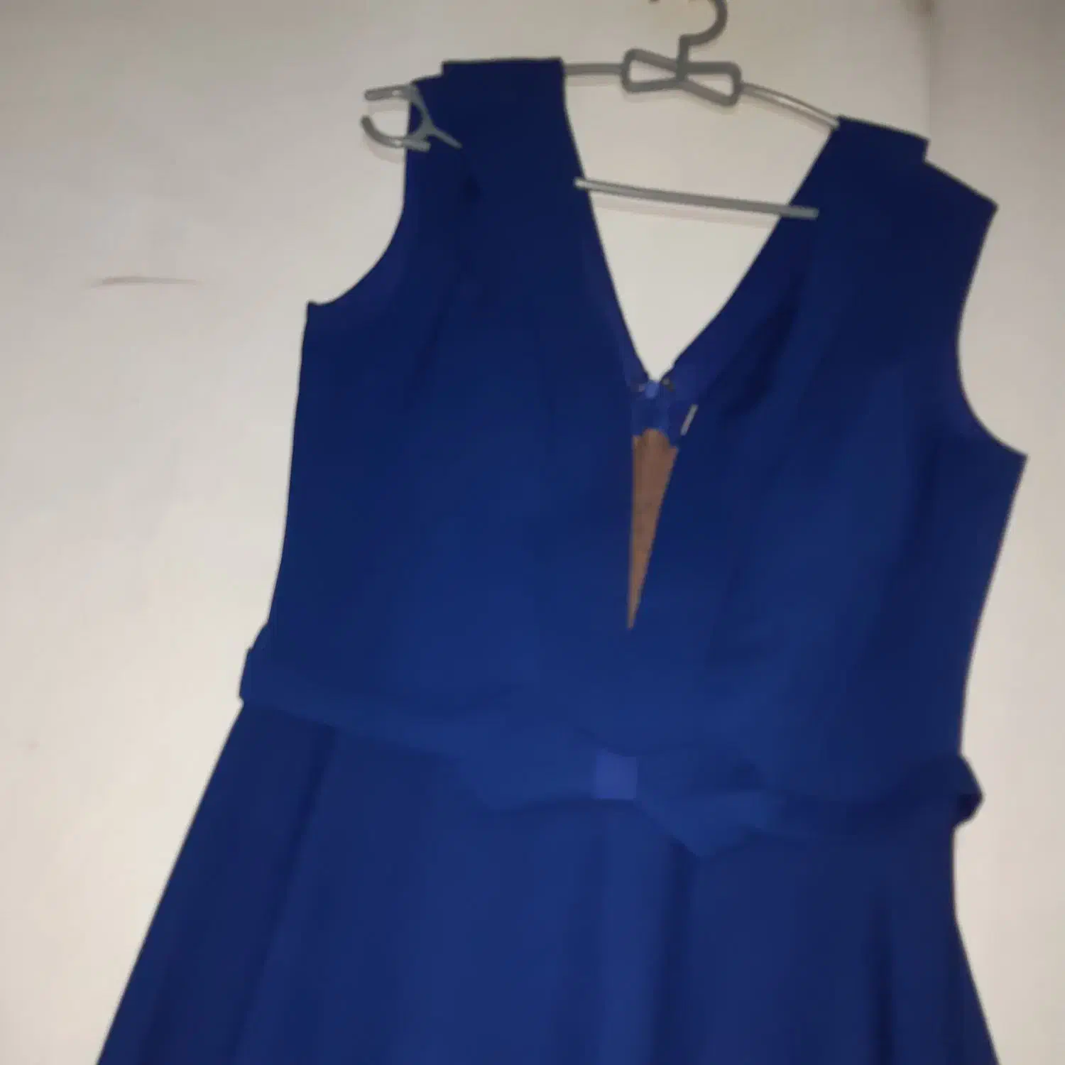 لباس مجلسی بلند|لباس|فریدون‌کنار, |دیوار