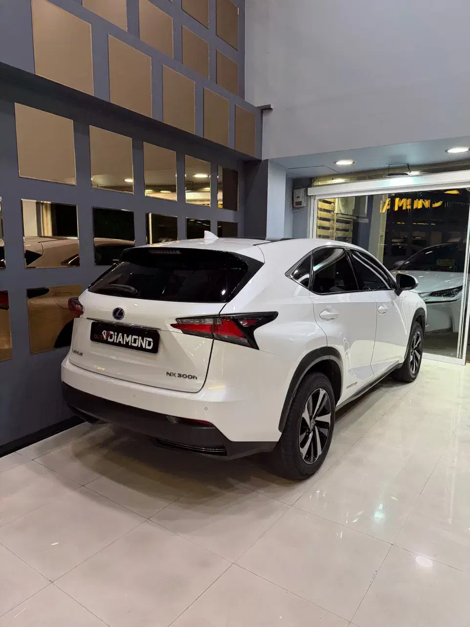 لکسوس nx300 مدل ۲۰۱۶|خودرو سواری و وانت|بندرعباس, |دیوار