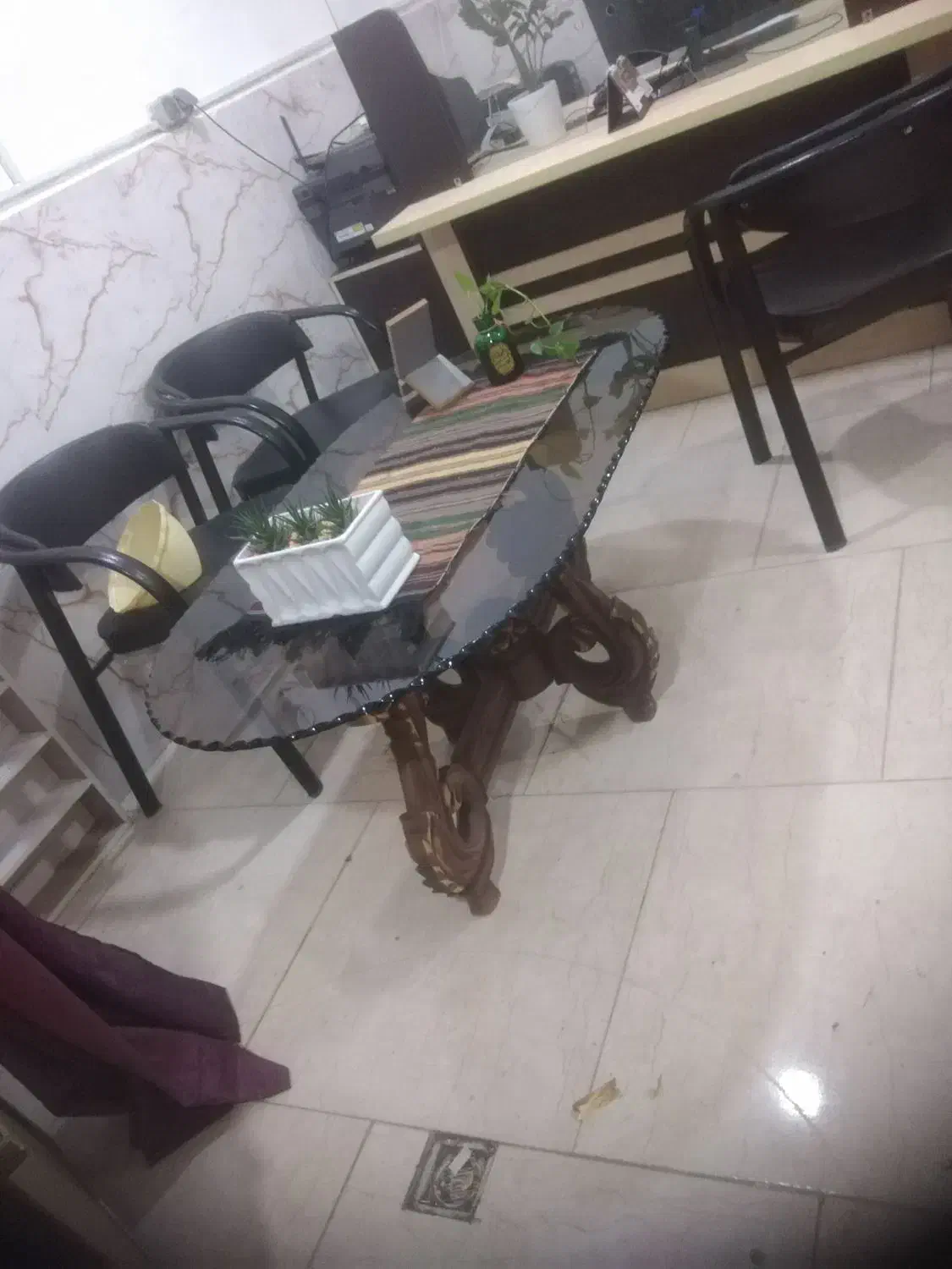 میز وسط مغازه یا خونه|مبلمان خانگی و میز عسلی|گرگان, |دیوار