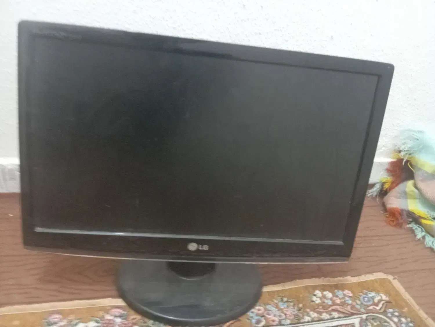 مانیتور ال جی 20 اینچ|قطعات و لوازم جانبی رایانه|قیروکارزین, |دیوار