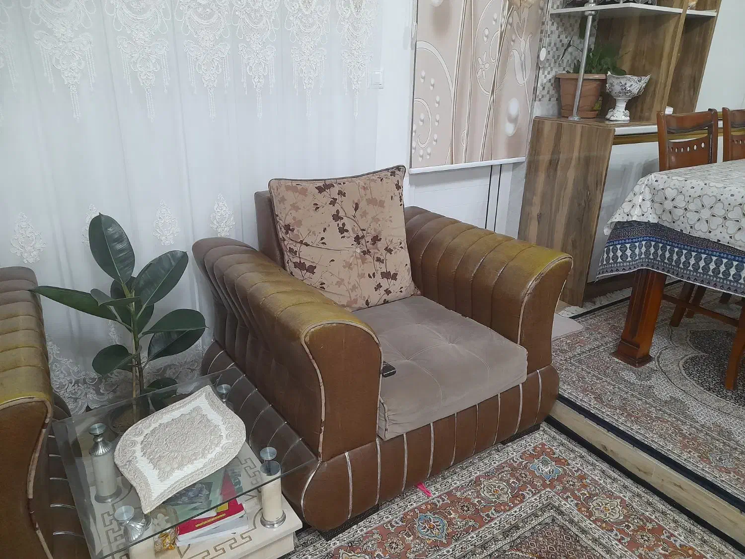 مبل و میز غذای خوری|مبلمان خانگی و میز عسلی|اردبیل, |دیوار