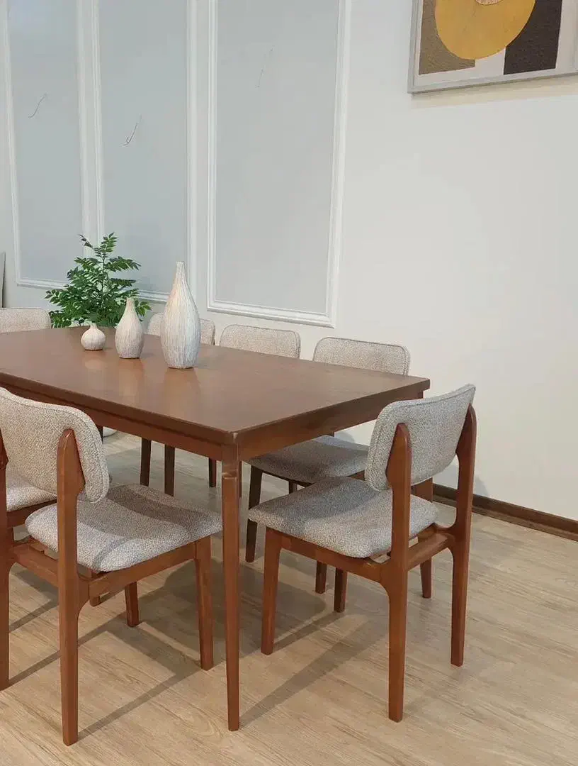 آقای صندلی- مبلمان ماوی کیش|میز و صندلی غذاخوری|کیش, |دیوار