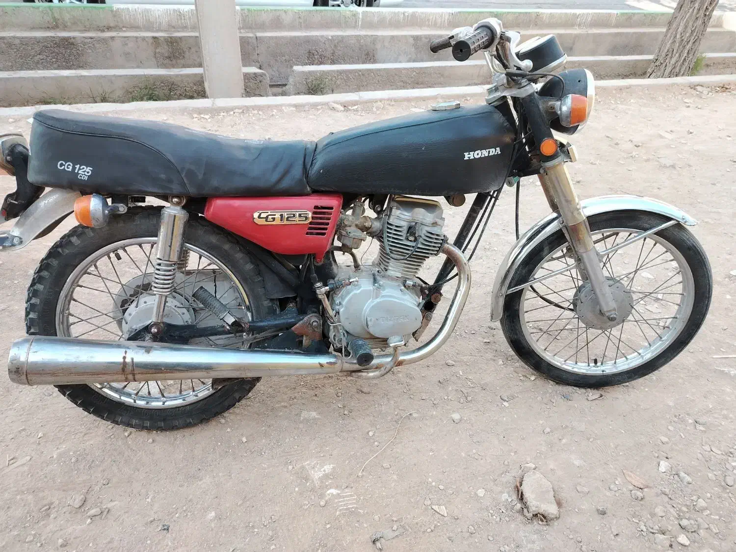 هوندا 81 پلاک قدیم سالم|موتورسیکلت|شهرضا, |دیوار