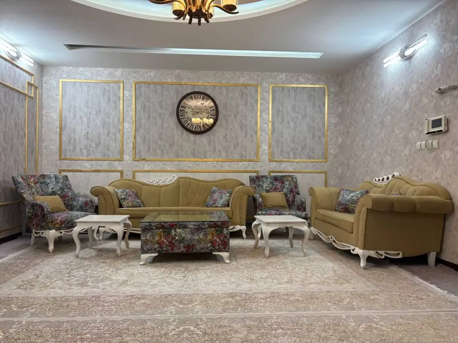 مبل|مبلمان خانگی و میز عسلی|قم, سراجه (۱۵ خرداد)|دیوار