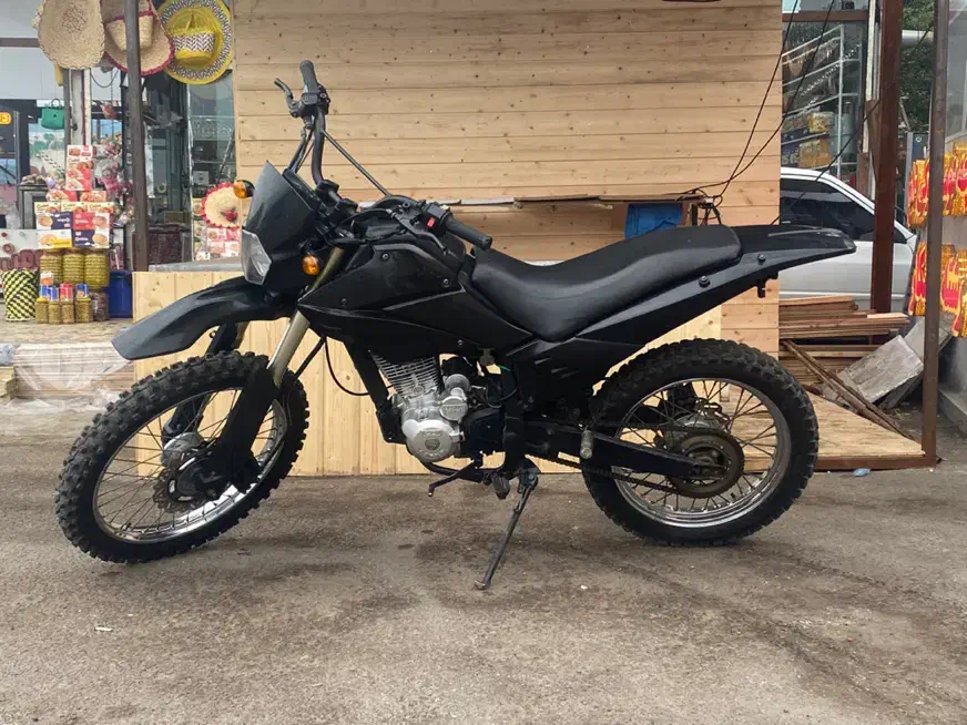 تریل راتو انجیل لیفان ۲۵۰صفر|موتورسیکلت|سنگر, |دیوار