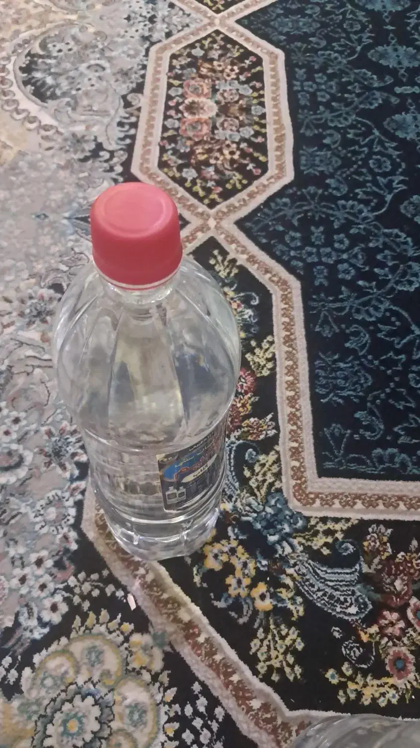 عرقیات|خوردنی و آشامیدنی|قرچک, میرزائی شمالی|دیوار