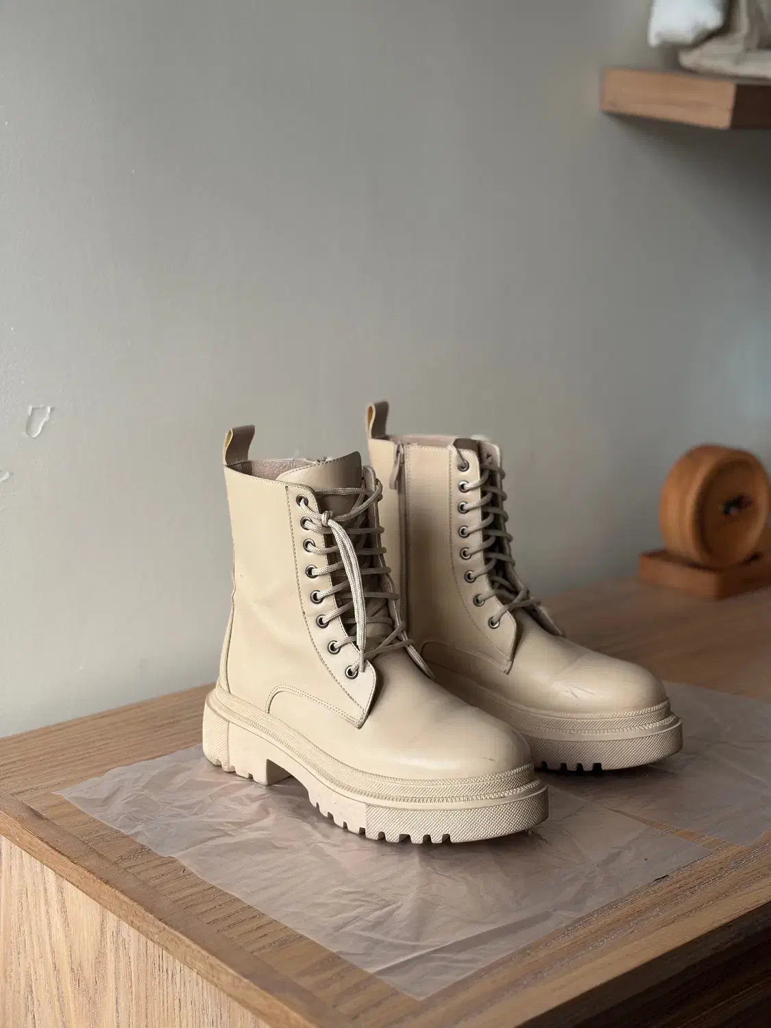 نیم بوت کرم و قهوه ایی سایز۳۸|کیف، کفش، کمربند|مشهد, سرافرازان|دیوار