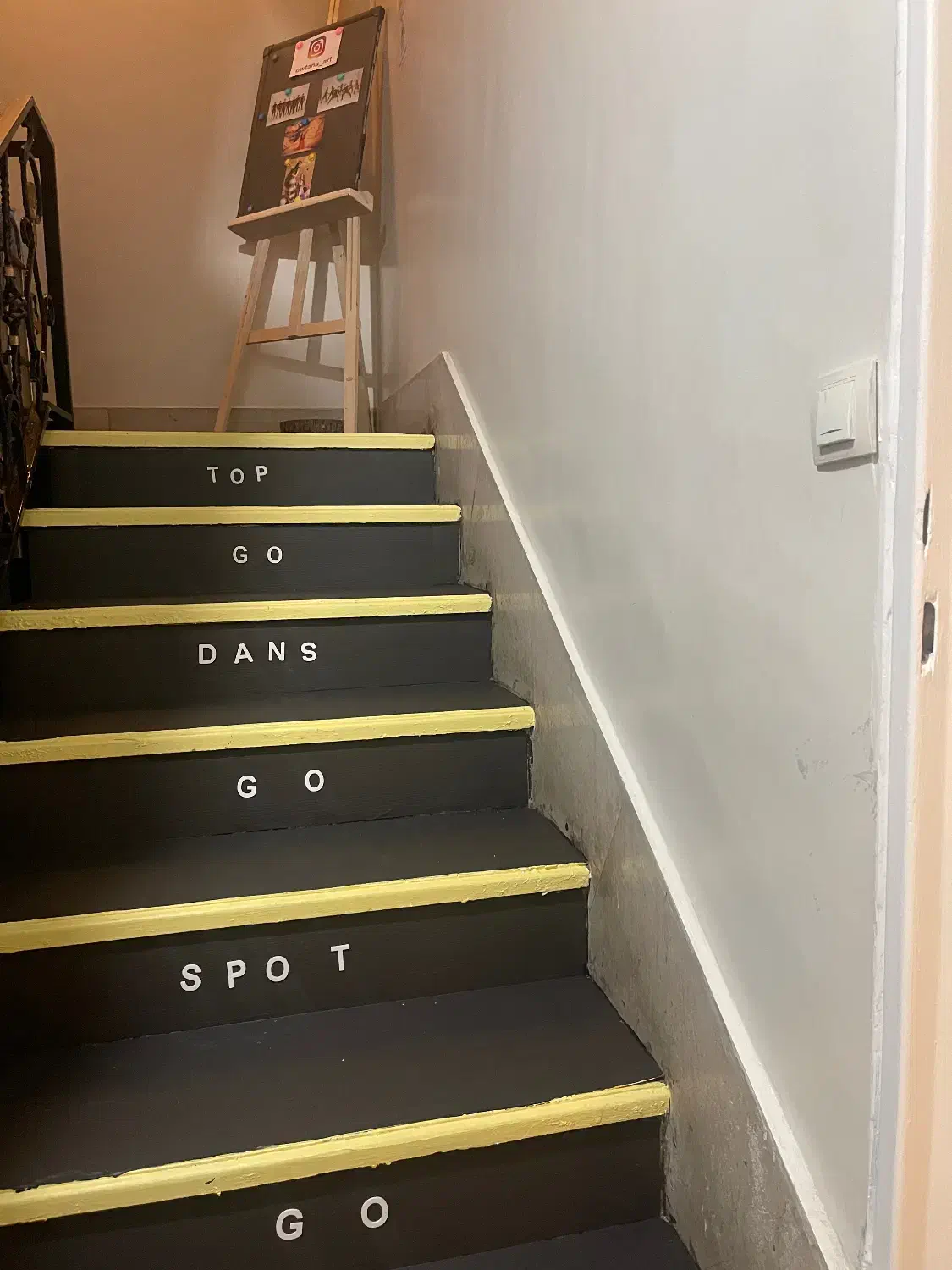 اجاره هوم جیم و حرکات موزون|اجارهٔ کوتاه‌مدت دفتر کار و فضای آموزشی|تهران, حکمت|دیوار