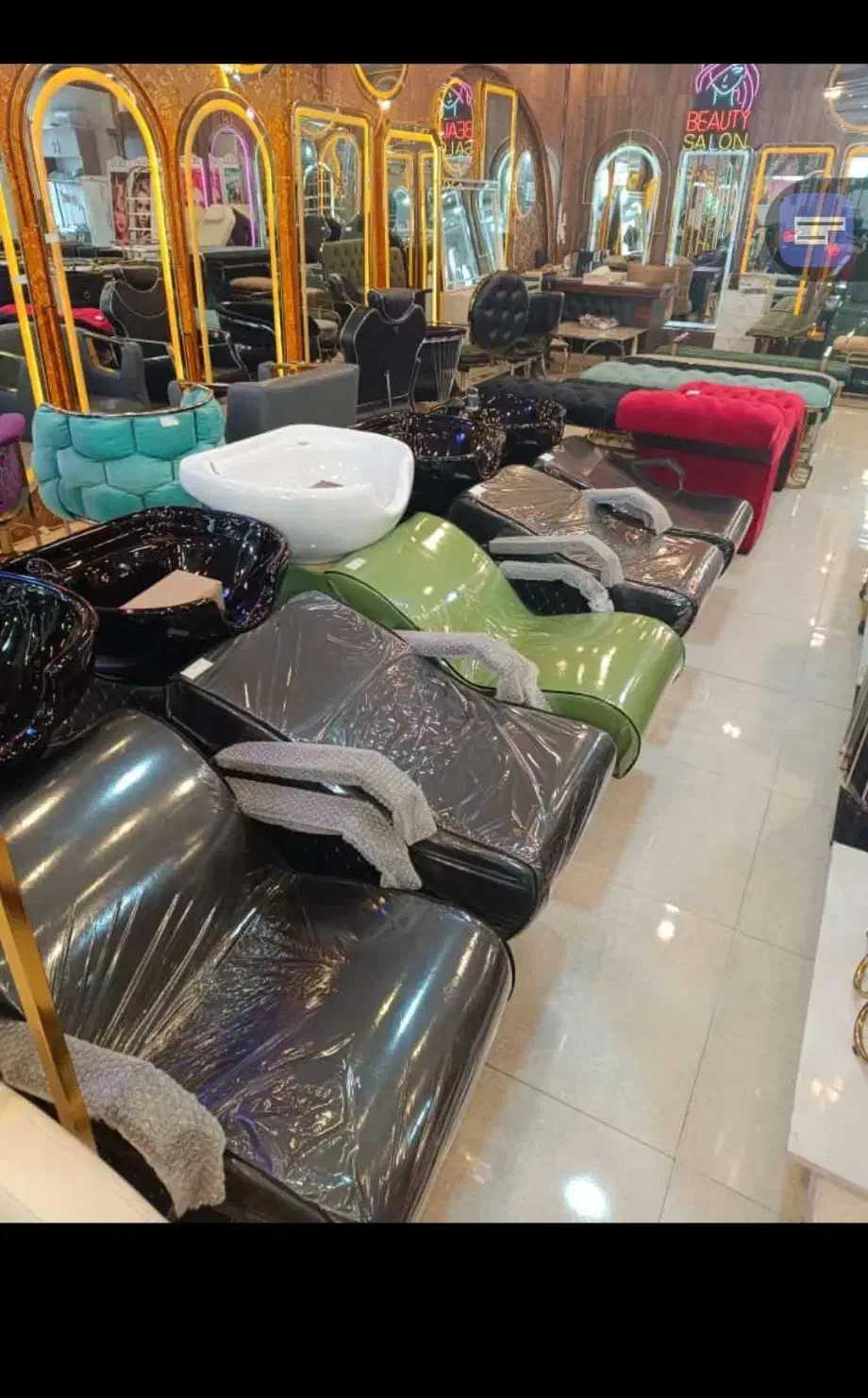 تجهیزات آرایشگاهی آینه تخت ترولی میز ناخن استندلاک|آرایشگاه و سالن‌های زیبایی|تهران, شهرک ابوذر|دیوار