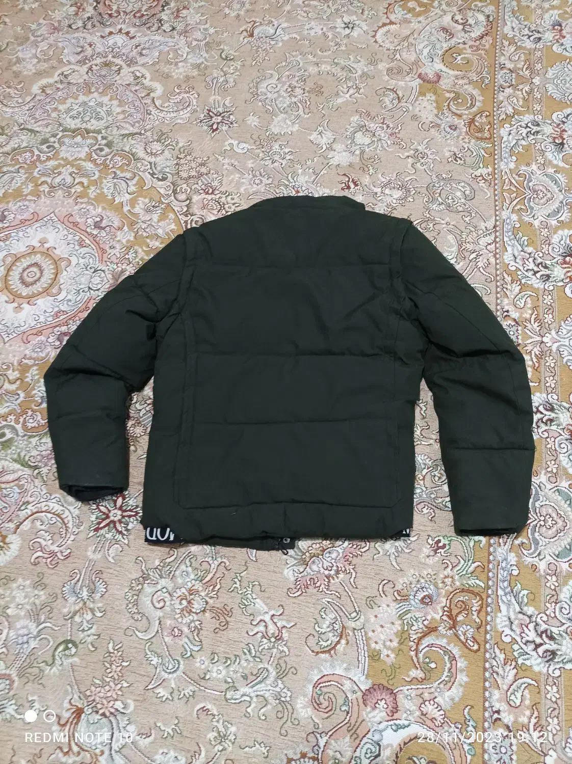 معاوضه کاپشن باکاپشن|لباس|سراوان, |دیوار