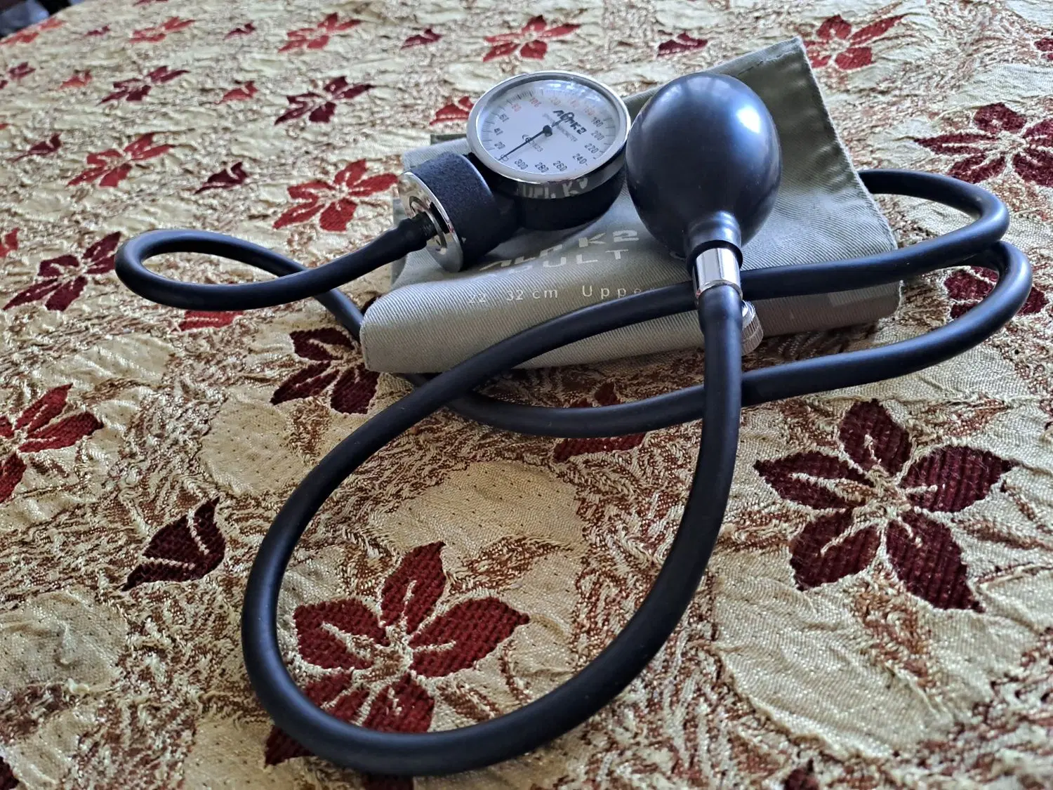 فشار سنج عقربه ای مدل آلپیکادو اصل ژاپن|آرایشی، بهداشتی، درمانی|تهران, قاسمآباد|دیوار