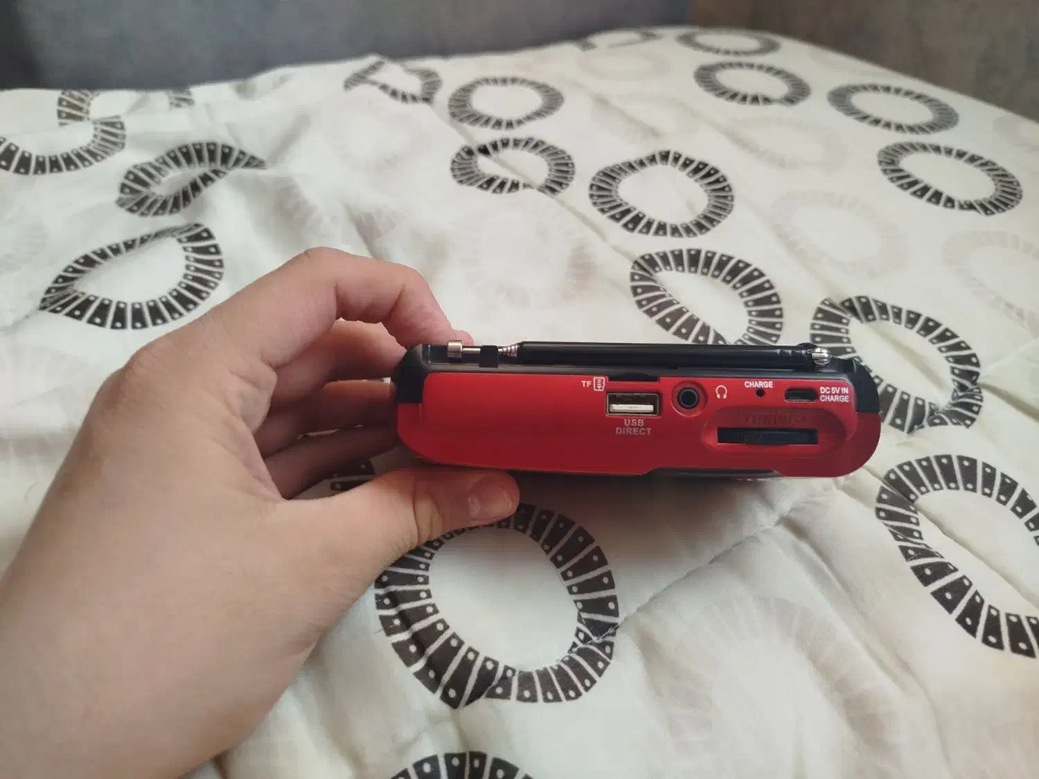 رادیو قدیمی|کلکسیون اشیاء عتیقه|بوشهر, |دیوار