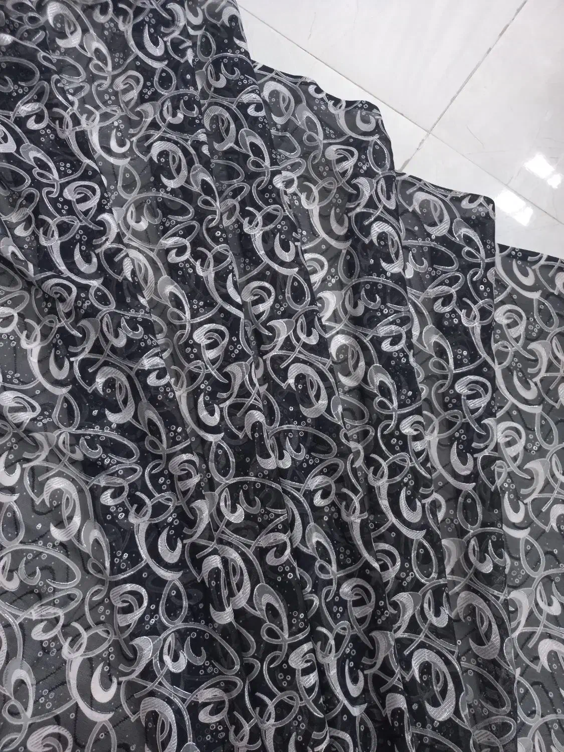 پارچه چادری|لوازم خیاطی و بافتنی|ساری, |دیوار