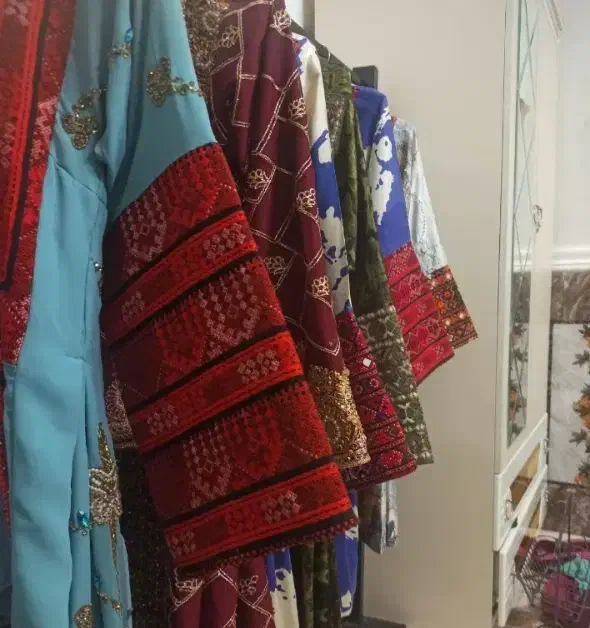 انواع لباس|لباس|سراوان, |دیوار