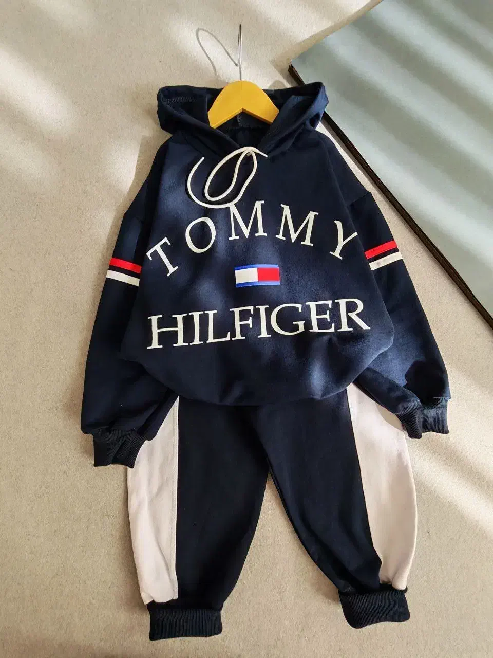 هودی شلوار تامی رسید|کفش و لباس بچه|مشهد, هنرور|دیوار